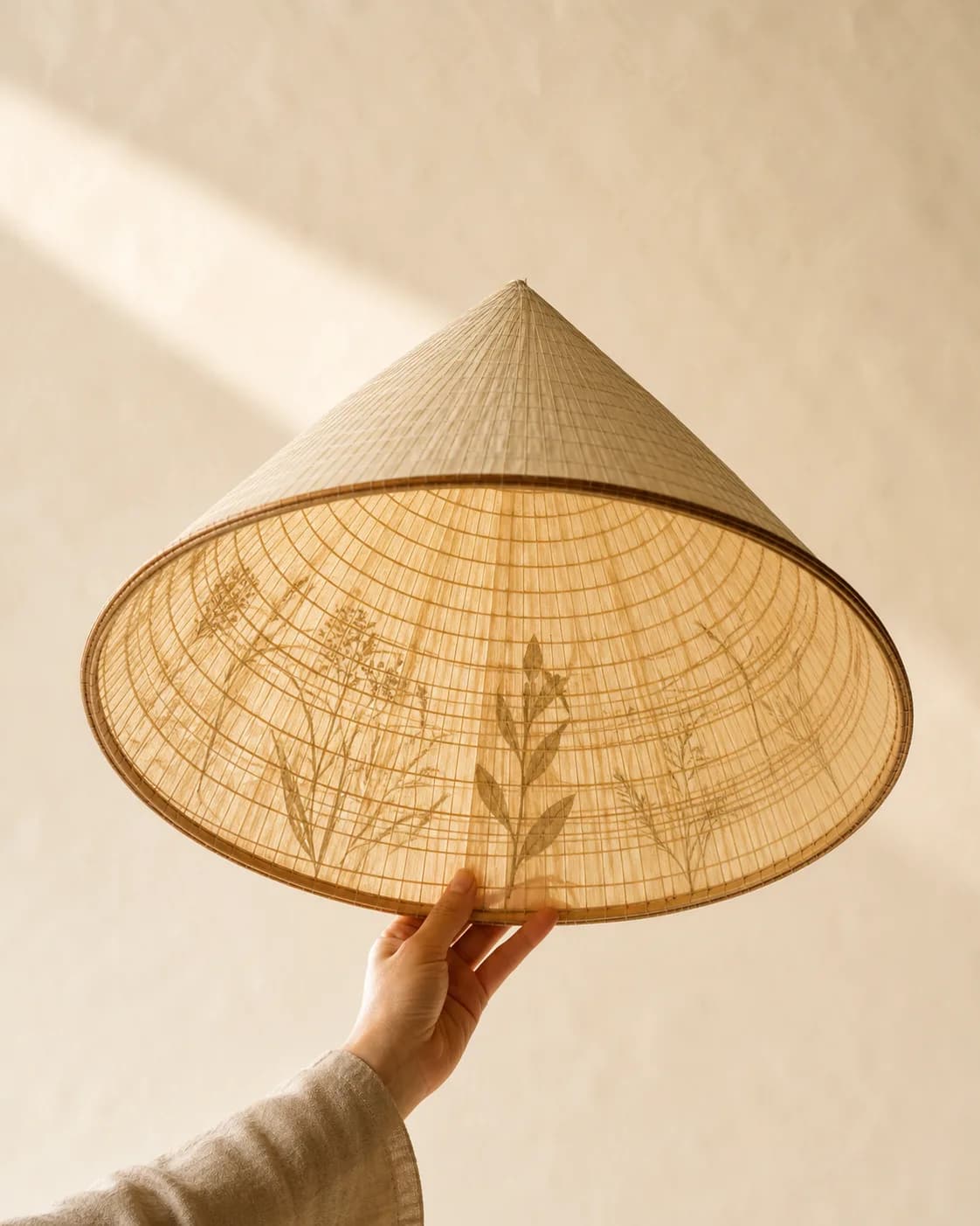 Nón lá bài thơ Huế
